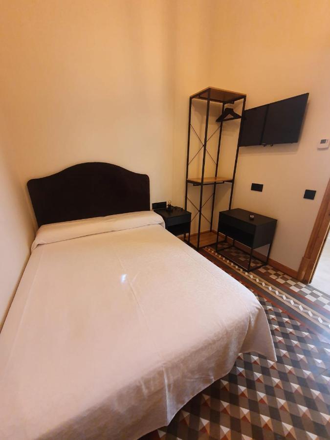 Camera Singola Standard con Bagno in Comune