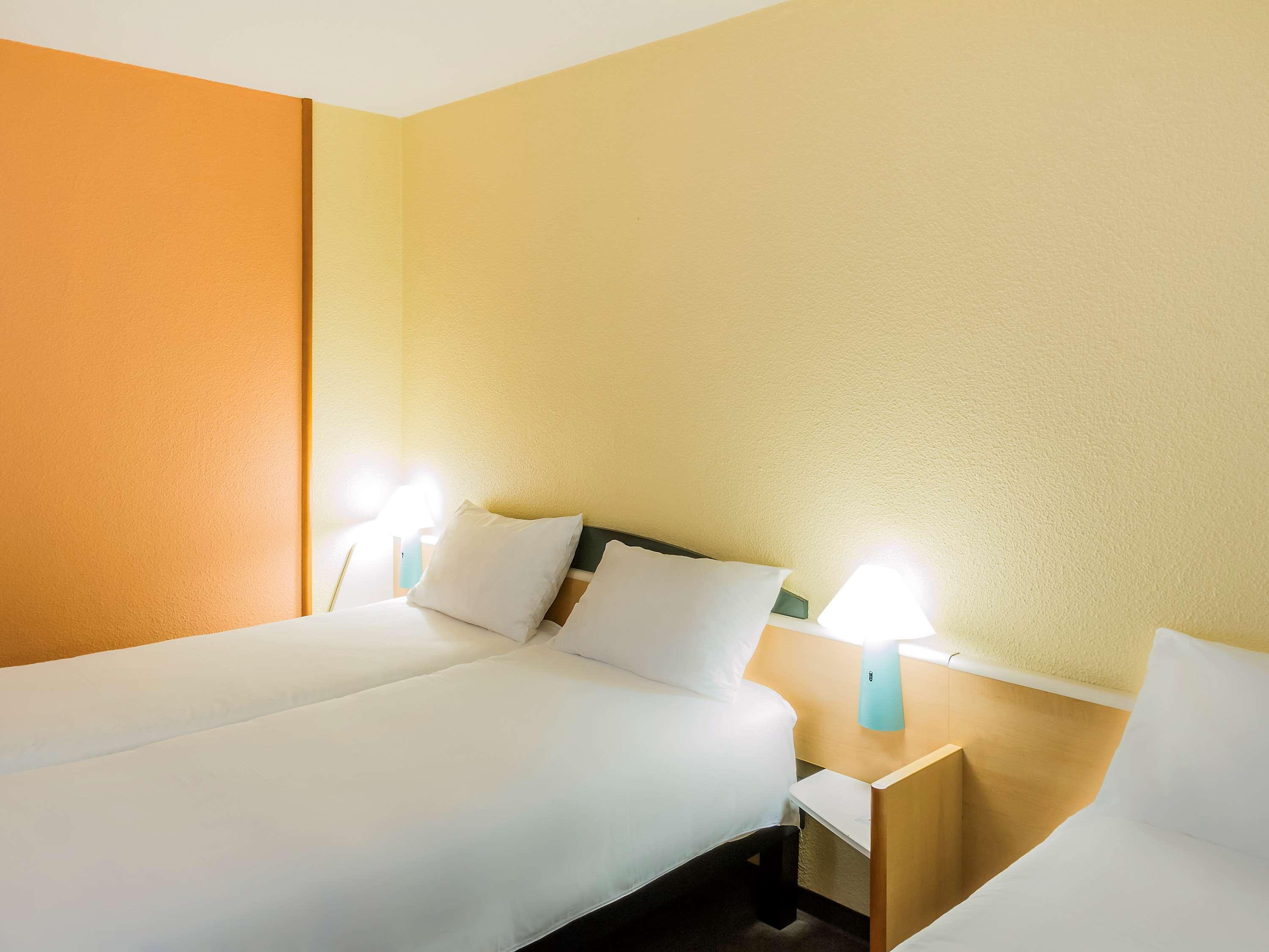 Camera Standard con 1 letto doppio e 1 letto singolo - Non fumatori