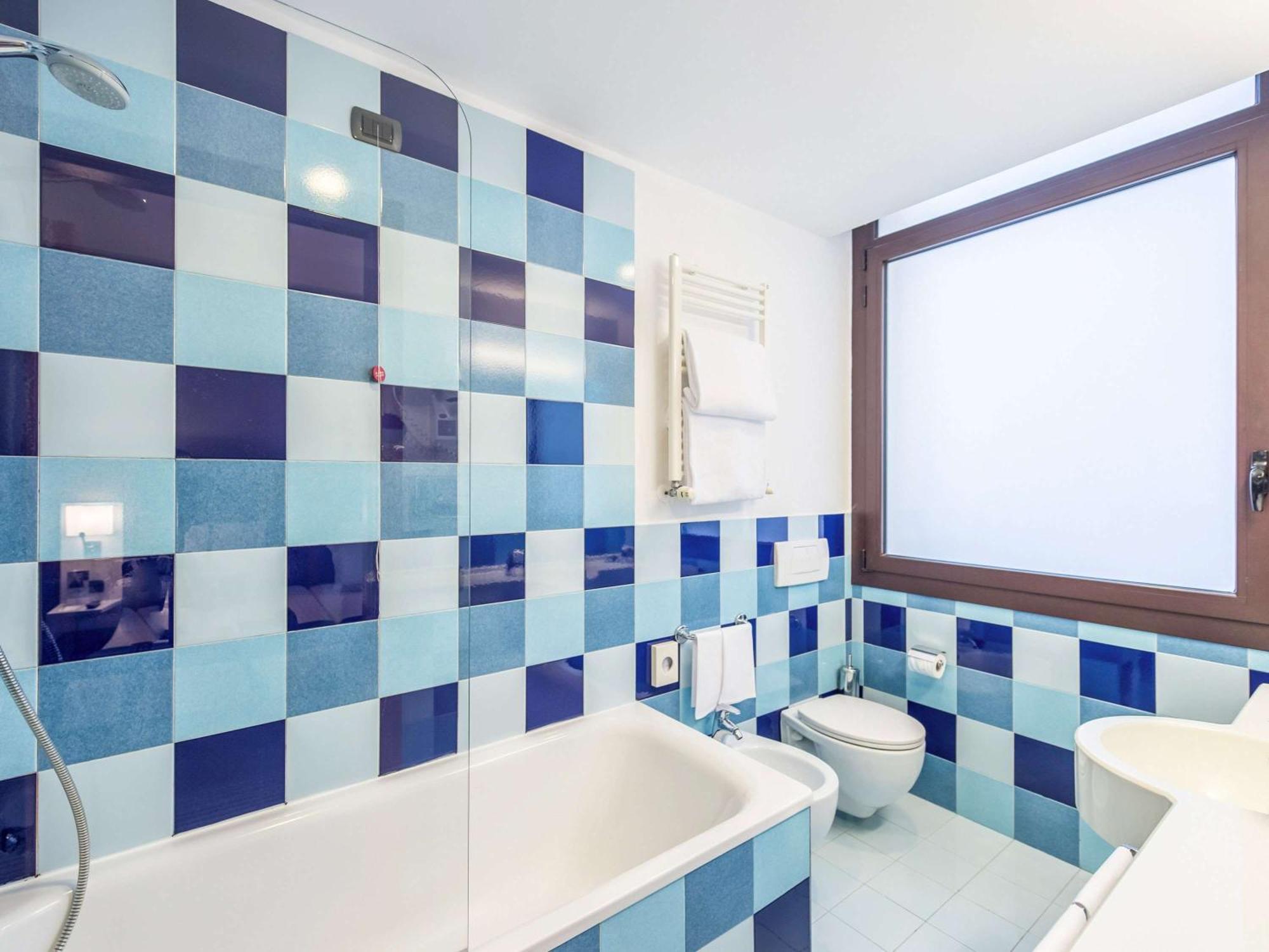 Classic Double Room,1274583931:JPEG