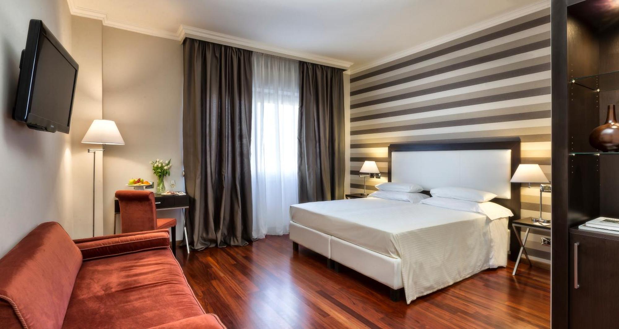 Deluxe Double or Twin Room,1739369318:JPEG