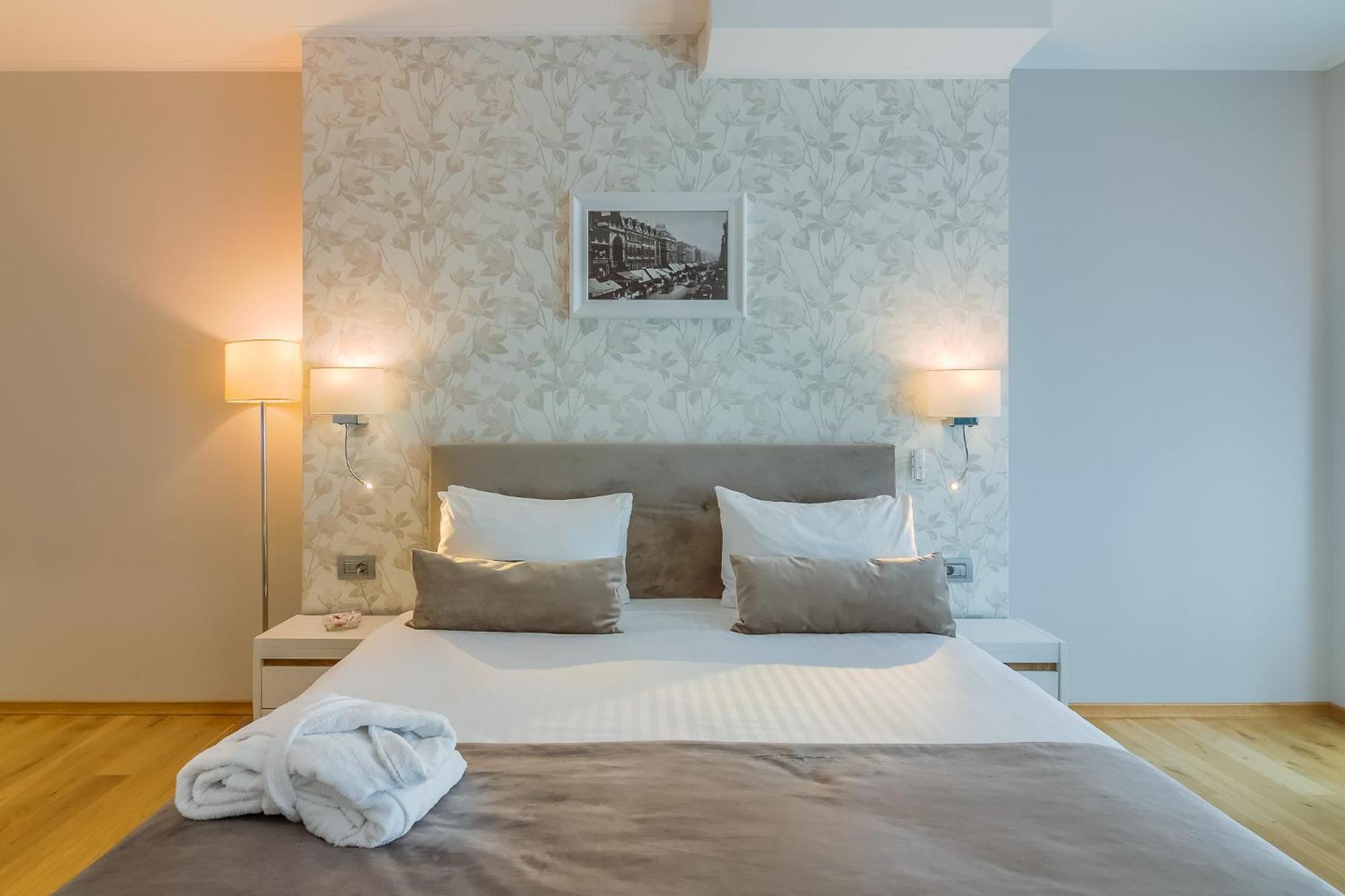 Deluxe Superior Room