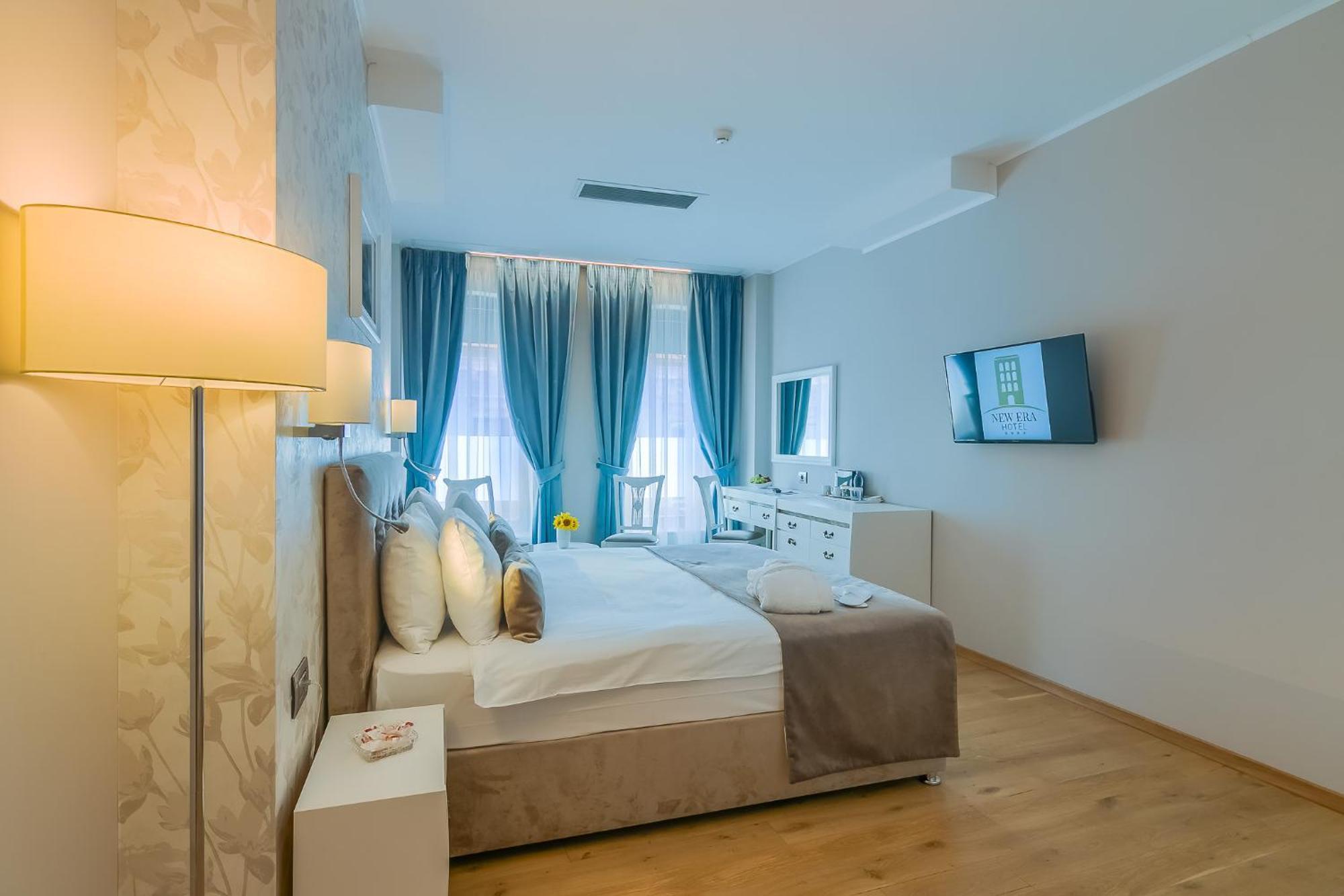 Deluxe Superior Room