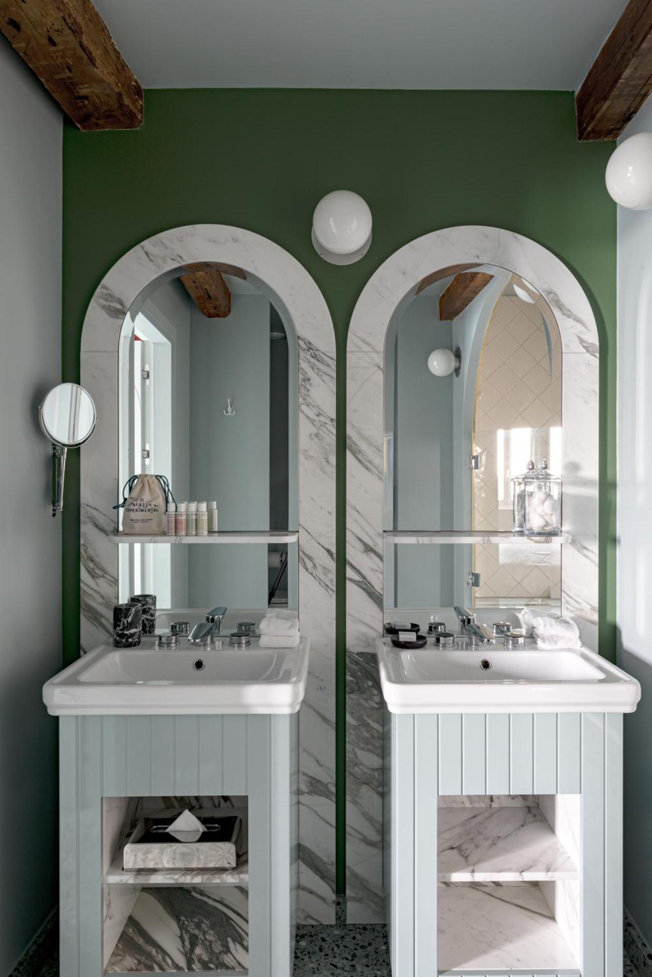 Junior Suite con Vista Canale