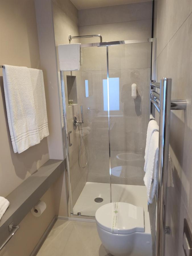 Camera Matrimoniale con Bagno Privato