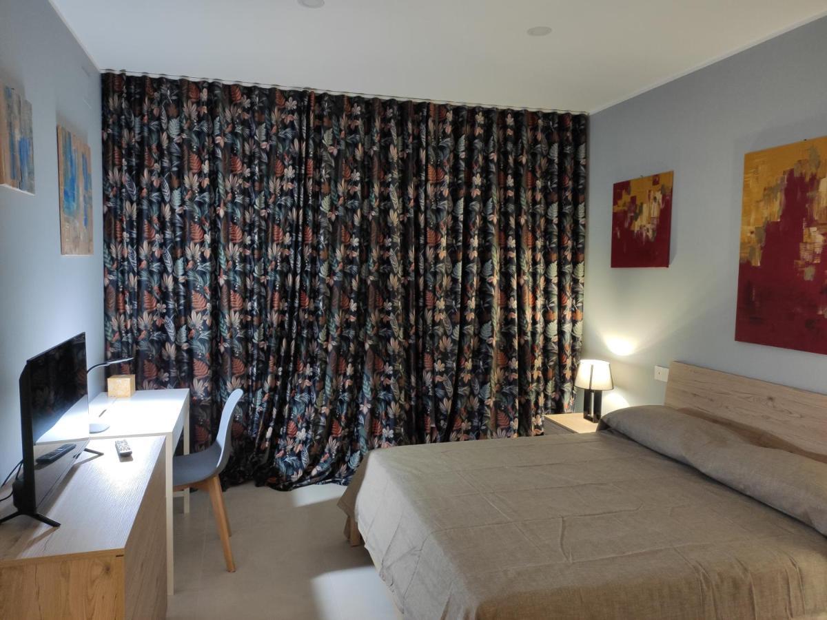 Queen Room Balcony