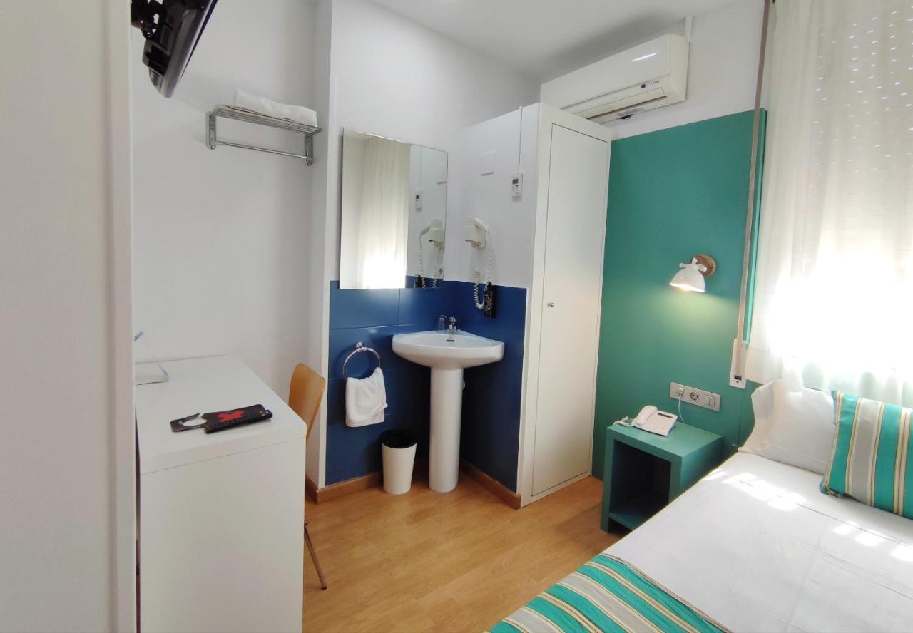 Camera Singola Standard con Bagno in Comune