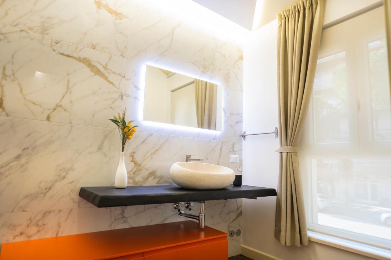 King Room Spa Bath