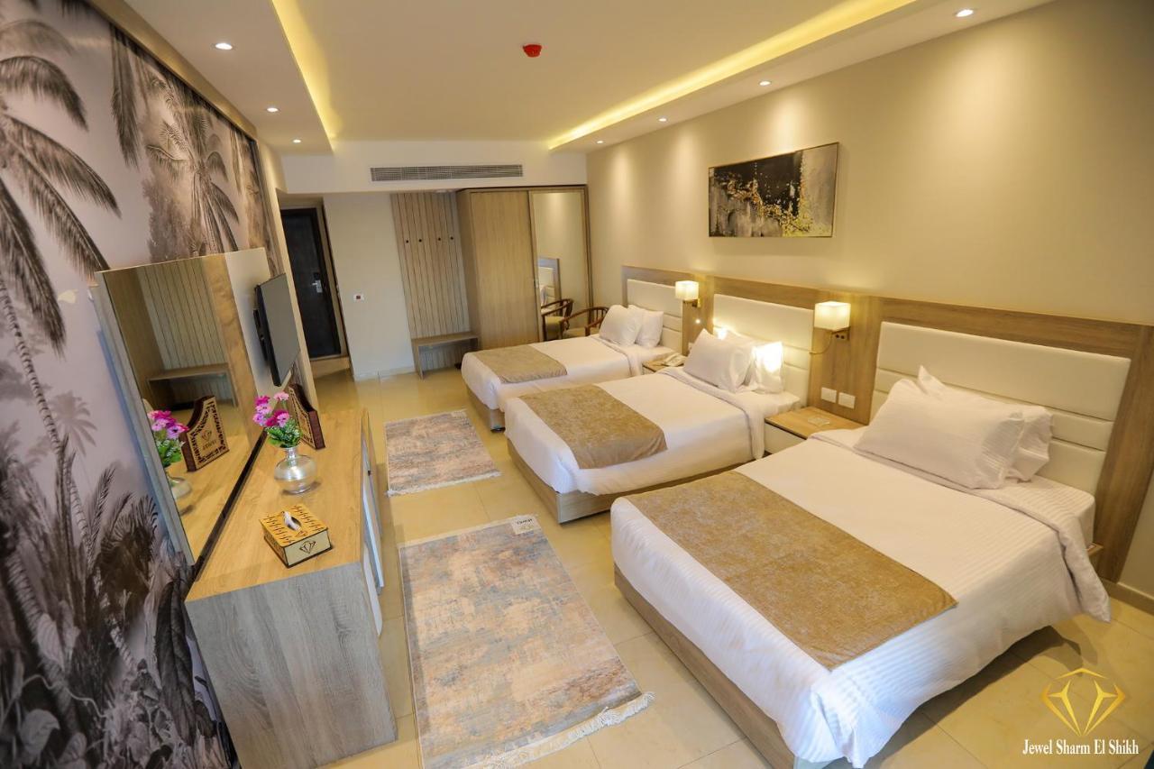 Triple Room Sea View