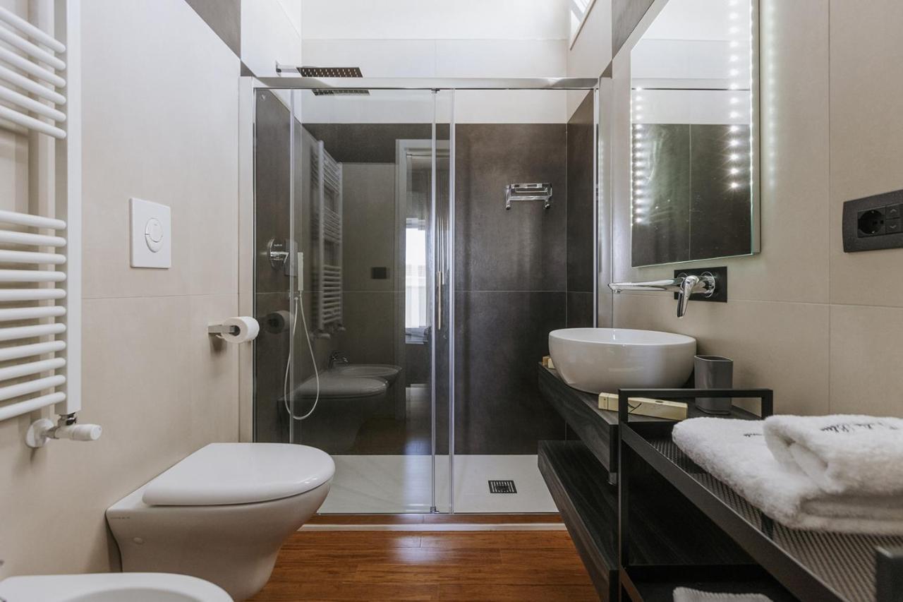 Double Room,1299060880:JPEG