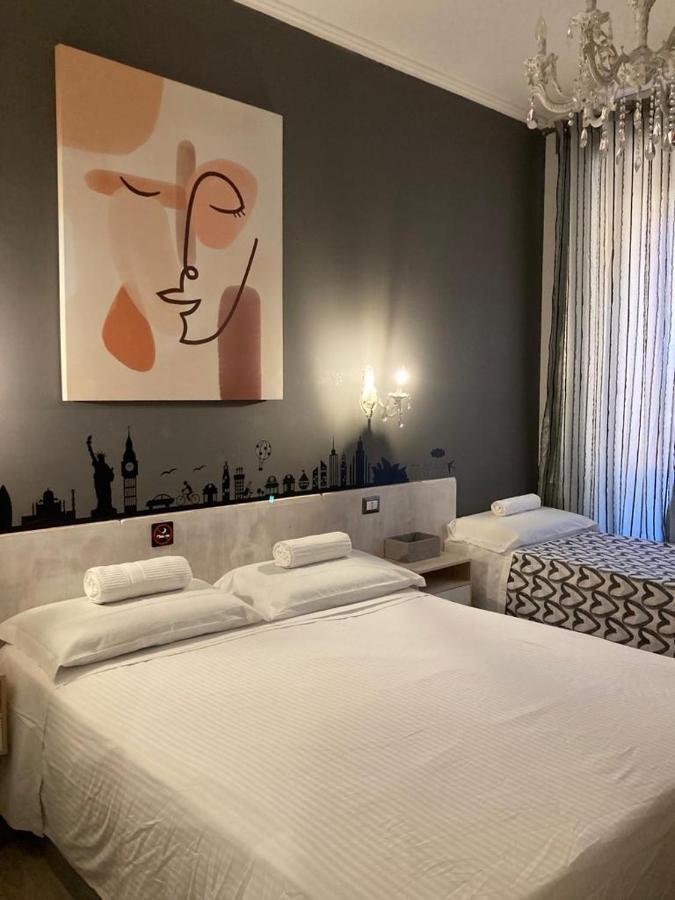 Large Deluxe En-suite,1362320711:JPEG
