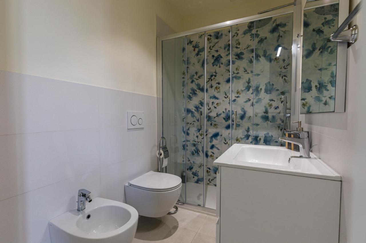 Deluxe Double Room Side Sea View