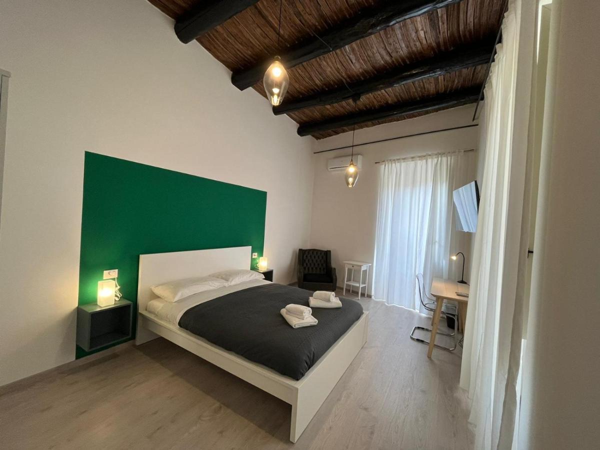 Deluxe Double Room with Balcony,1320845989:JPEG