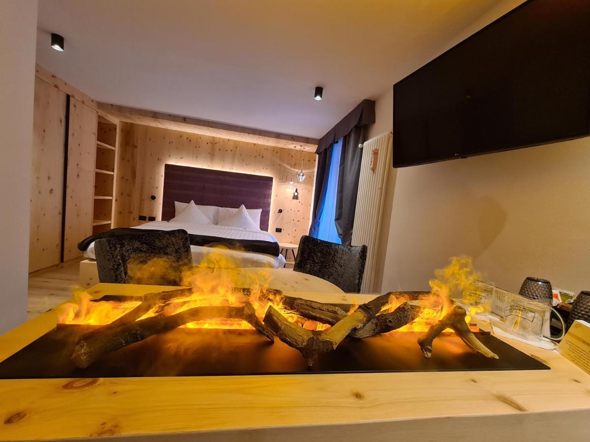 King Room Spa Bath