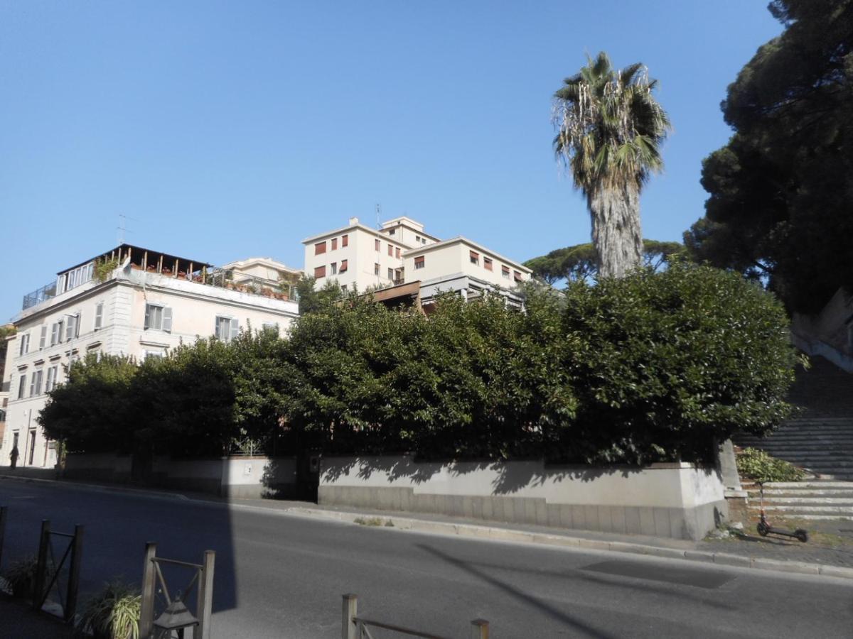 Apartment with Garden View,1334739917:JPEG