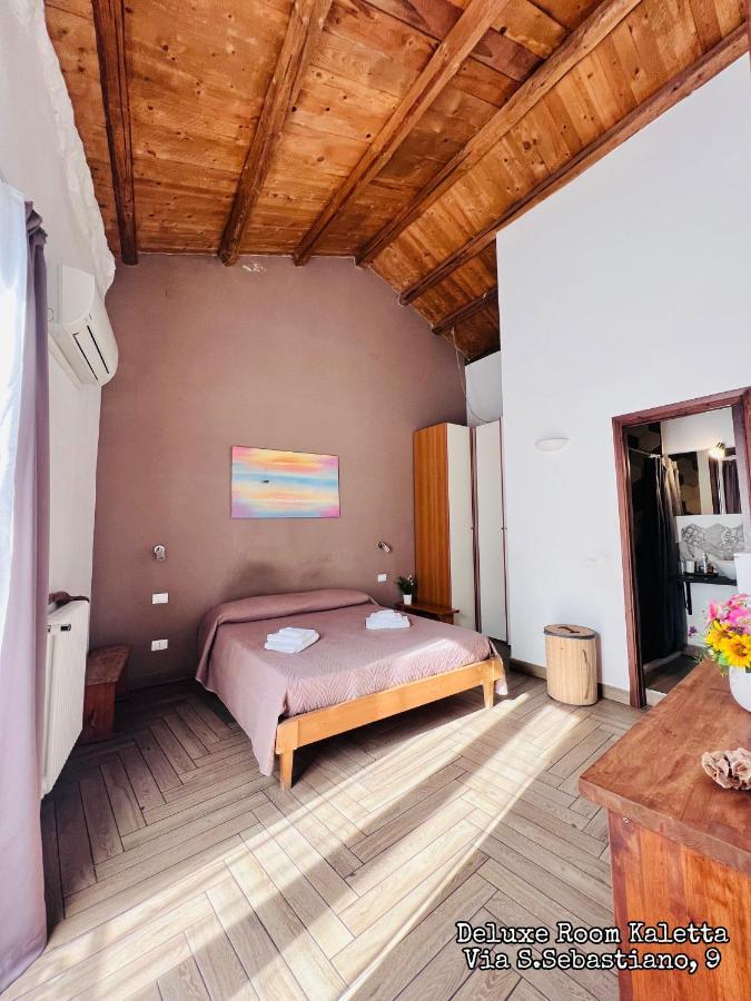 Deluxe Double Room with Balcony,1336464131:JPEG