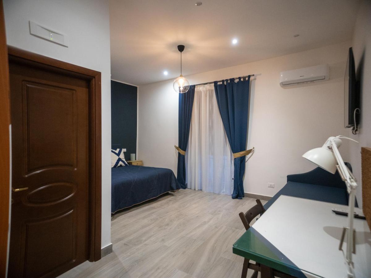 Deluxe Family Suite,1337922296:JPEG