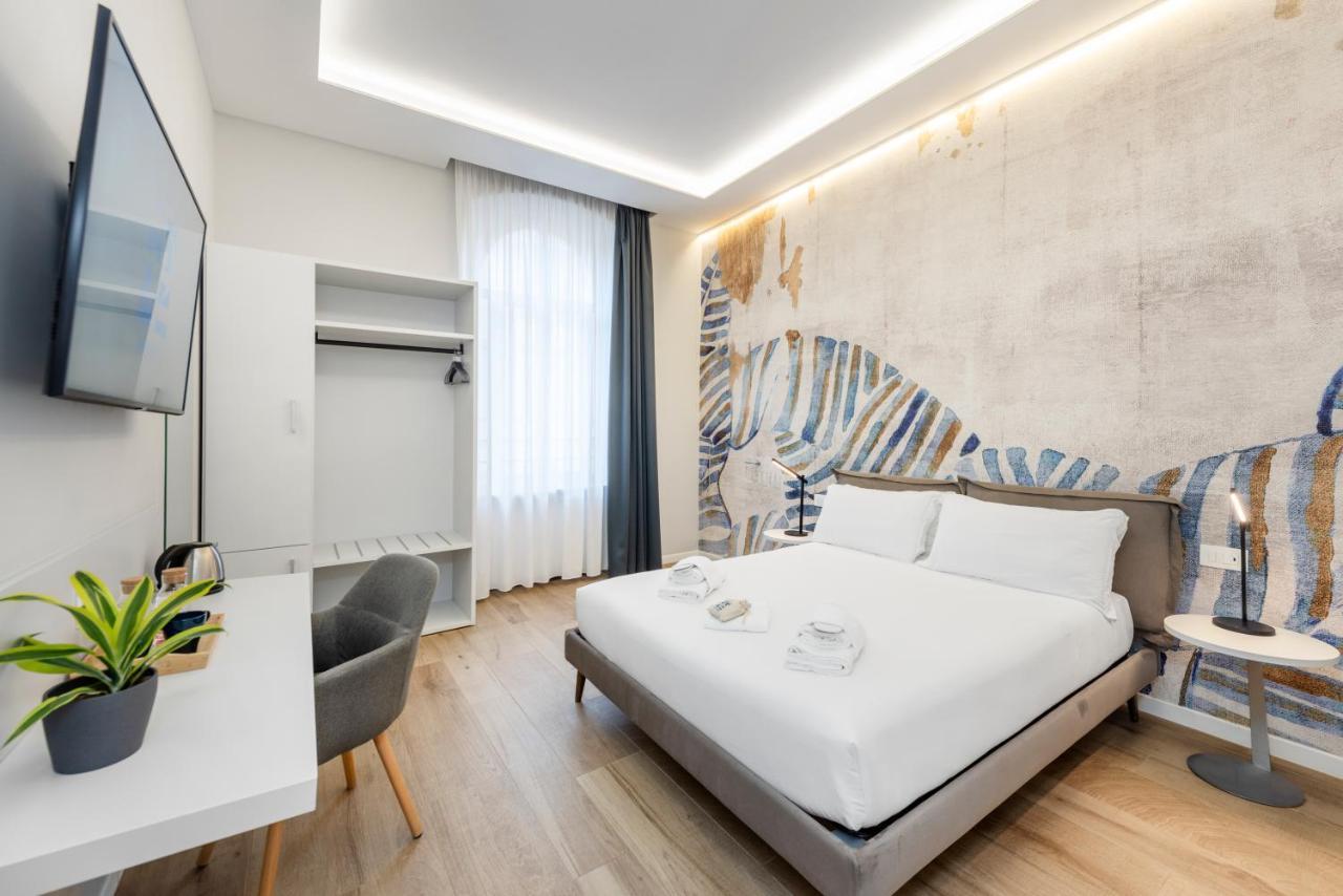 Deluxe Room,1344357722:JPEG
