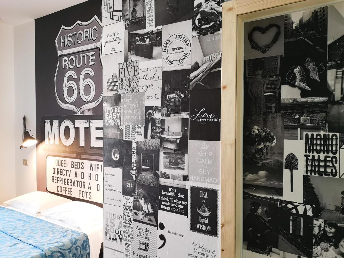 Superior Themed Double Room,1364975408:JPEG