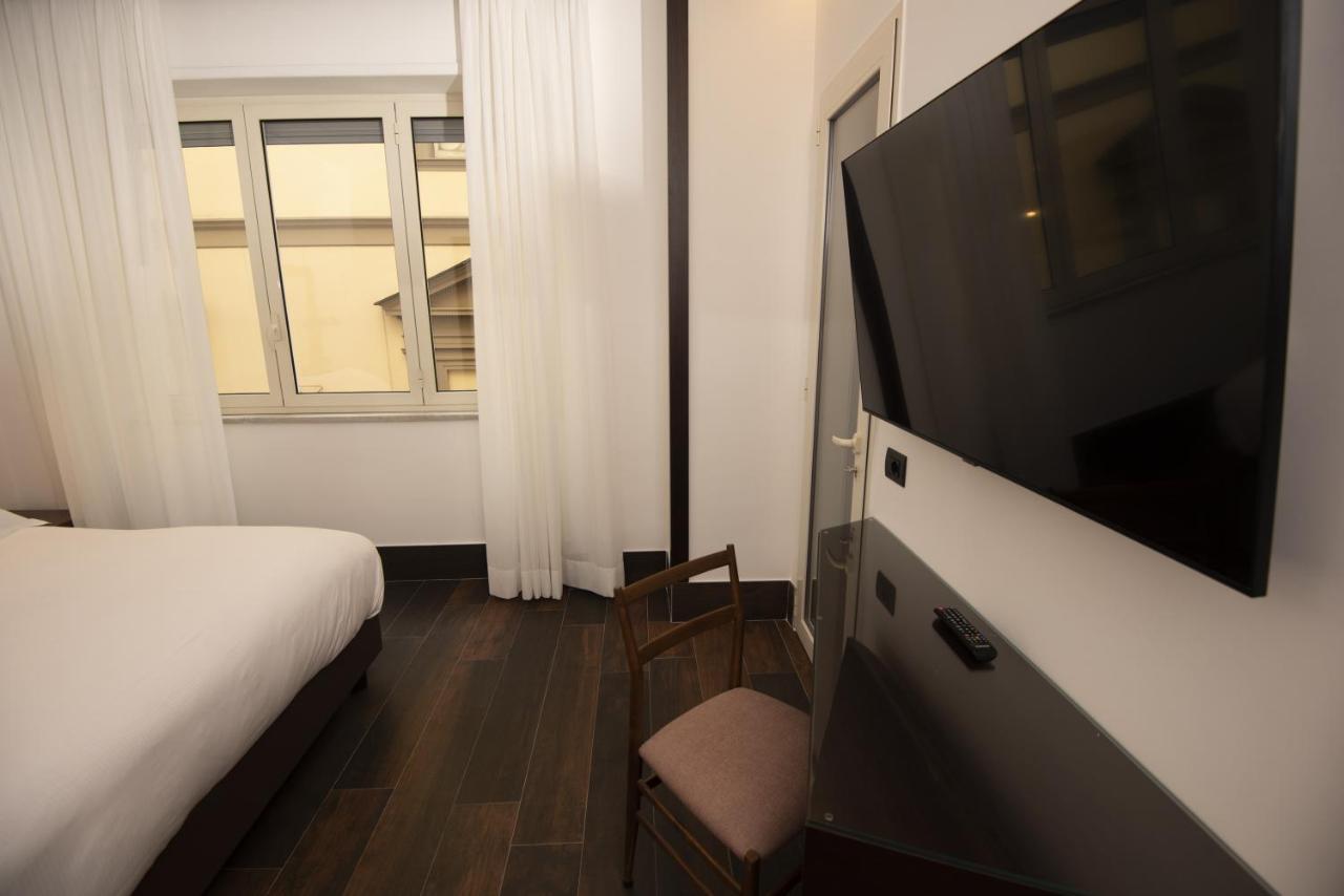 Deluxe Single Room,1347408281:JPEG