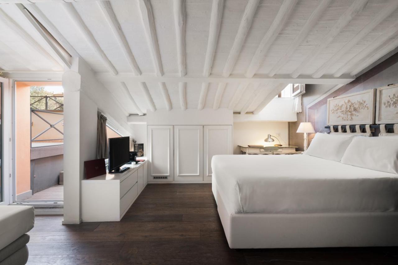 Suite with Terrace,1351713484:JPEG