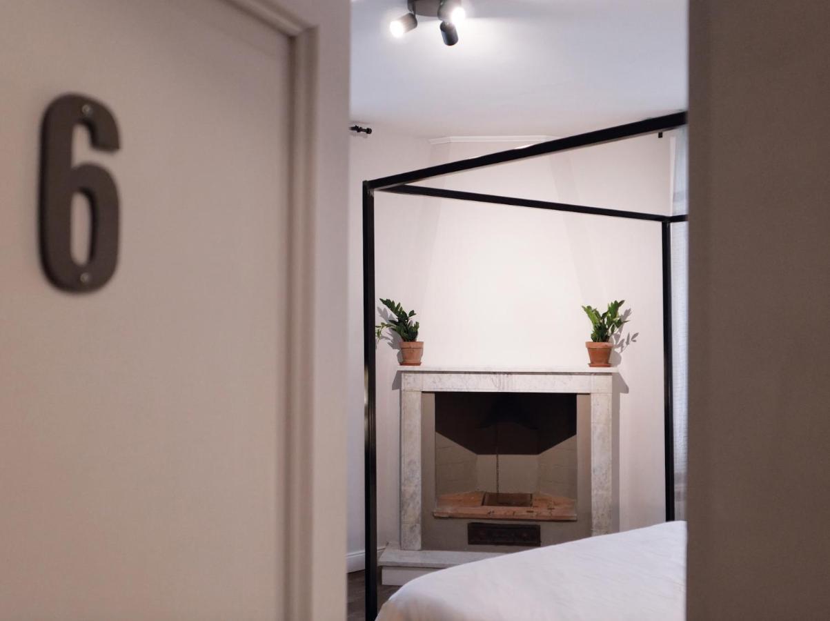 Double Room with Shared Bathroom,1349900533:JPEG