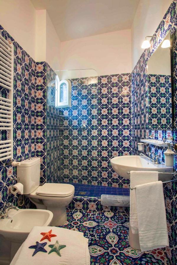 Deluxe Suite Sea View