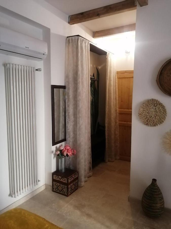 Family Room with Terrace,1351475702:JPEG