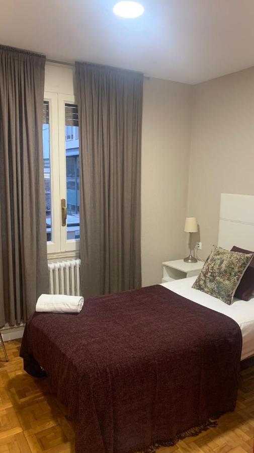 Camera Singola con Bagno Privato