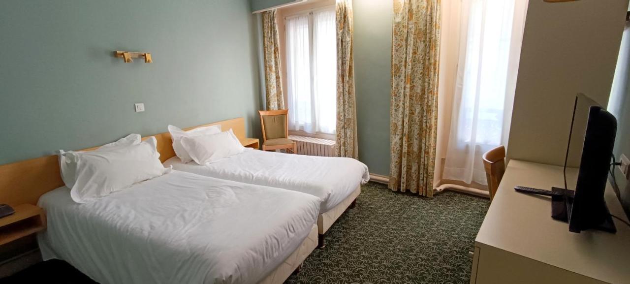 Connecting rooms,1361415968:JPEG