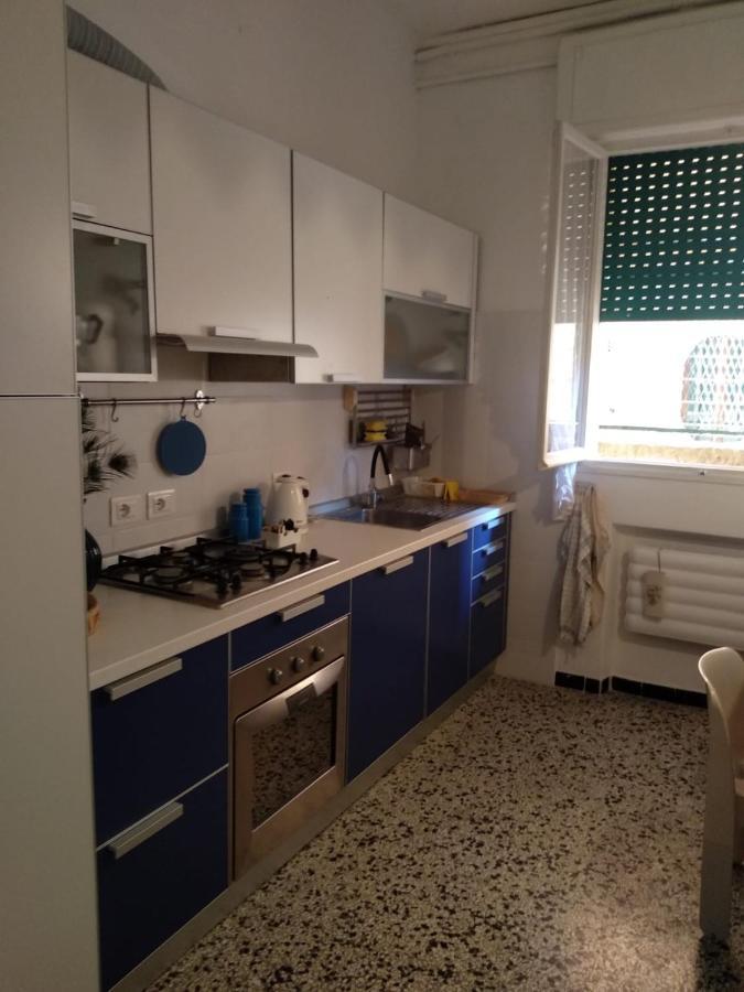 Double or Twin Room with Balcony With Shared Bathroom,1363427627:JPEG