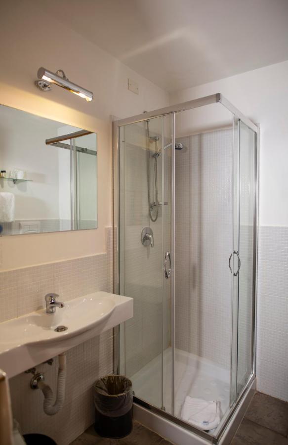 Superior Double Room,1364081420:JPEG