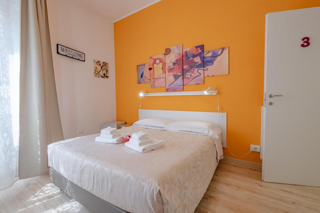 Double Room with Private Bathroom,1378968884:JPEG