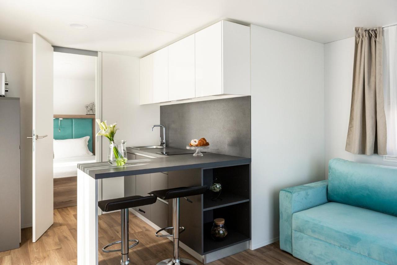 Suite - Lakefront
