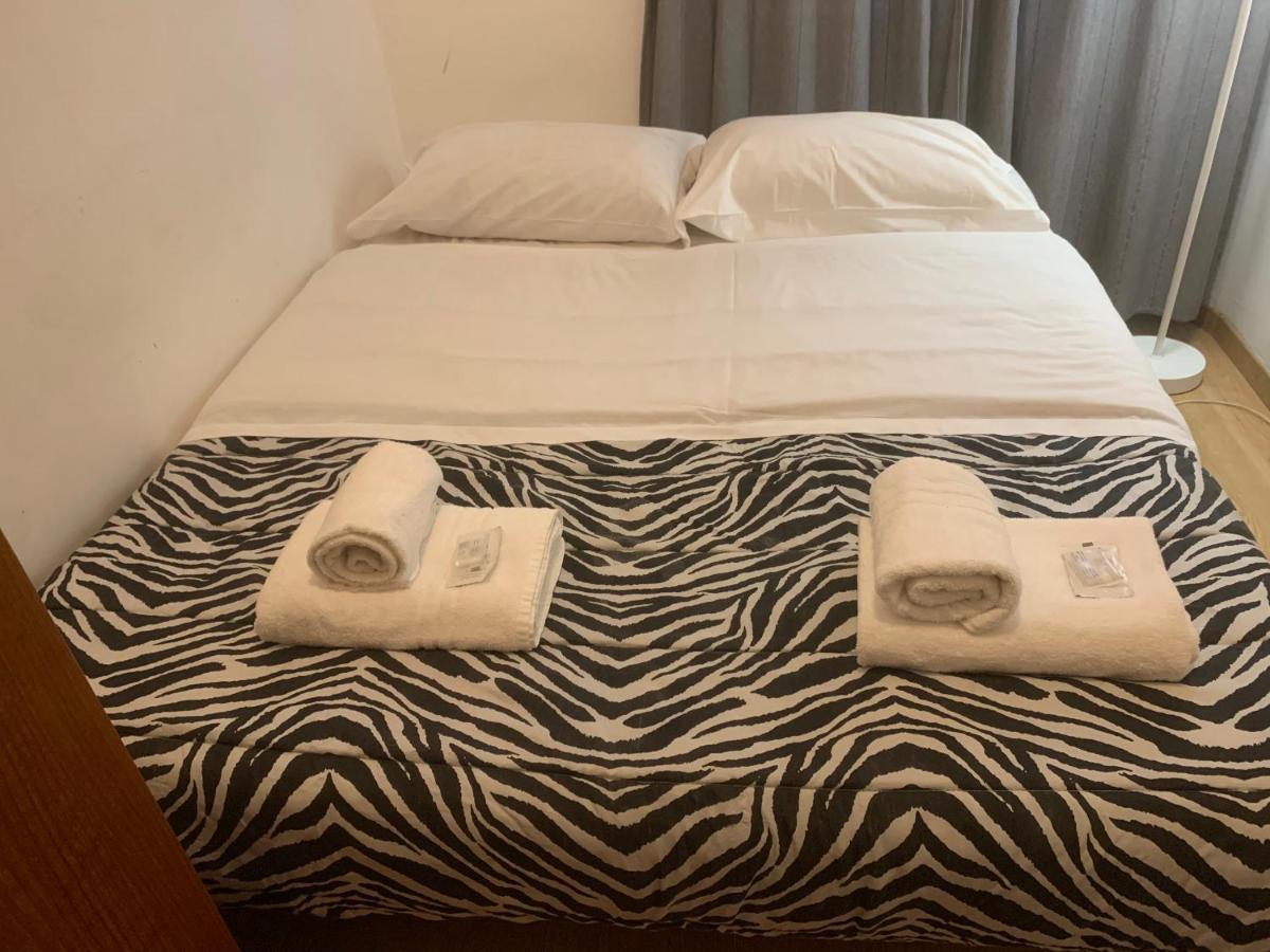 Camera Tripla con Bagno in Comune