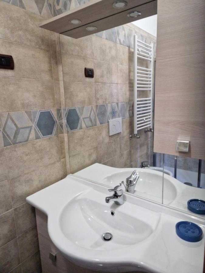 Deluxe Double Room,1392799664:JPEG