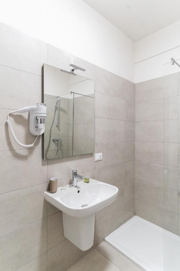 Camera Matrimoniale con Bagno Privato Esterno