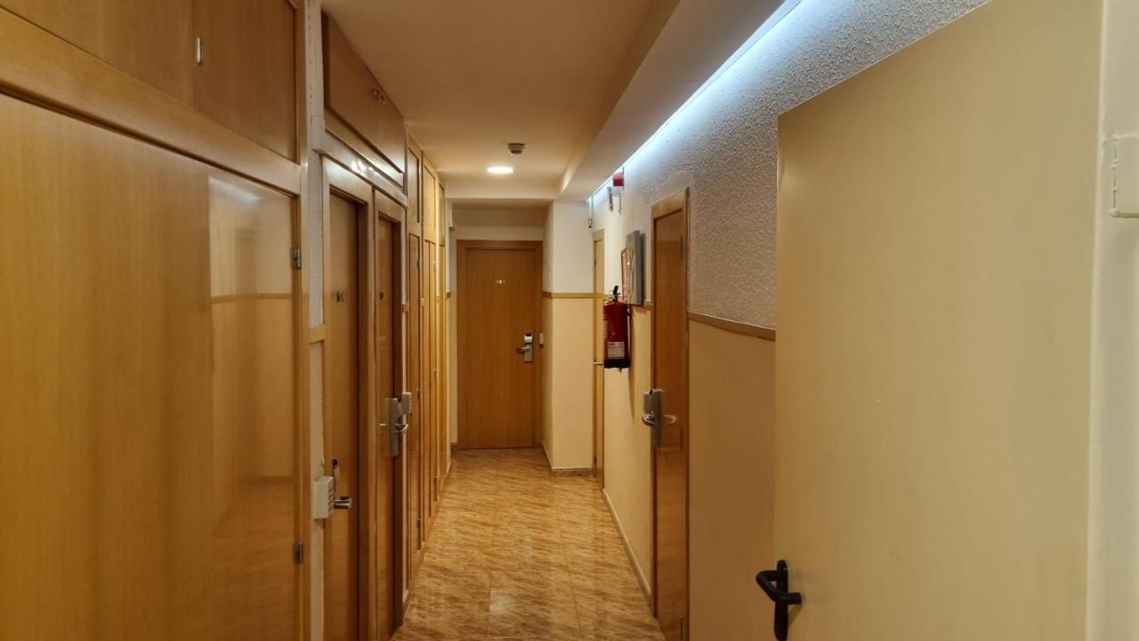 Camera Doppia con Letti Singoli con Bagno Privato