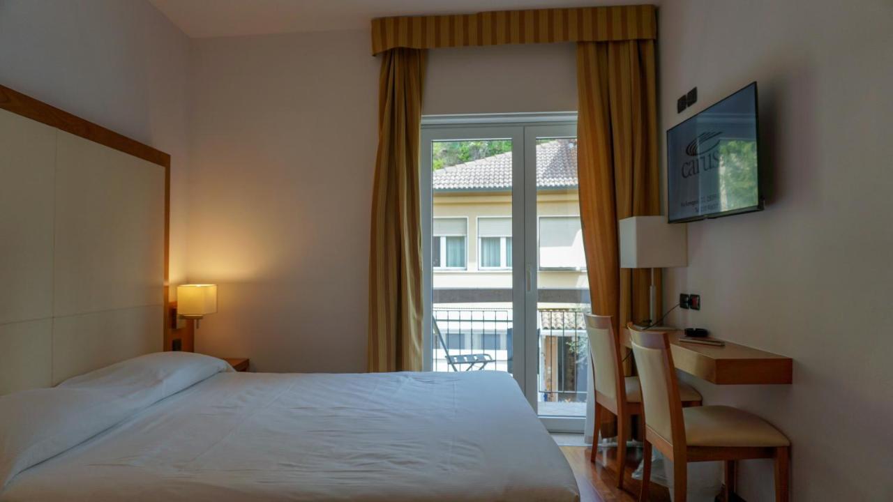 Standard Double or Twin Room with Balcony and City View,1588042465:JPEG