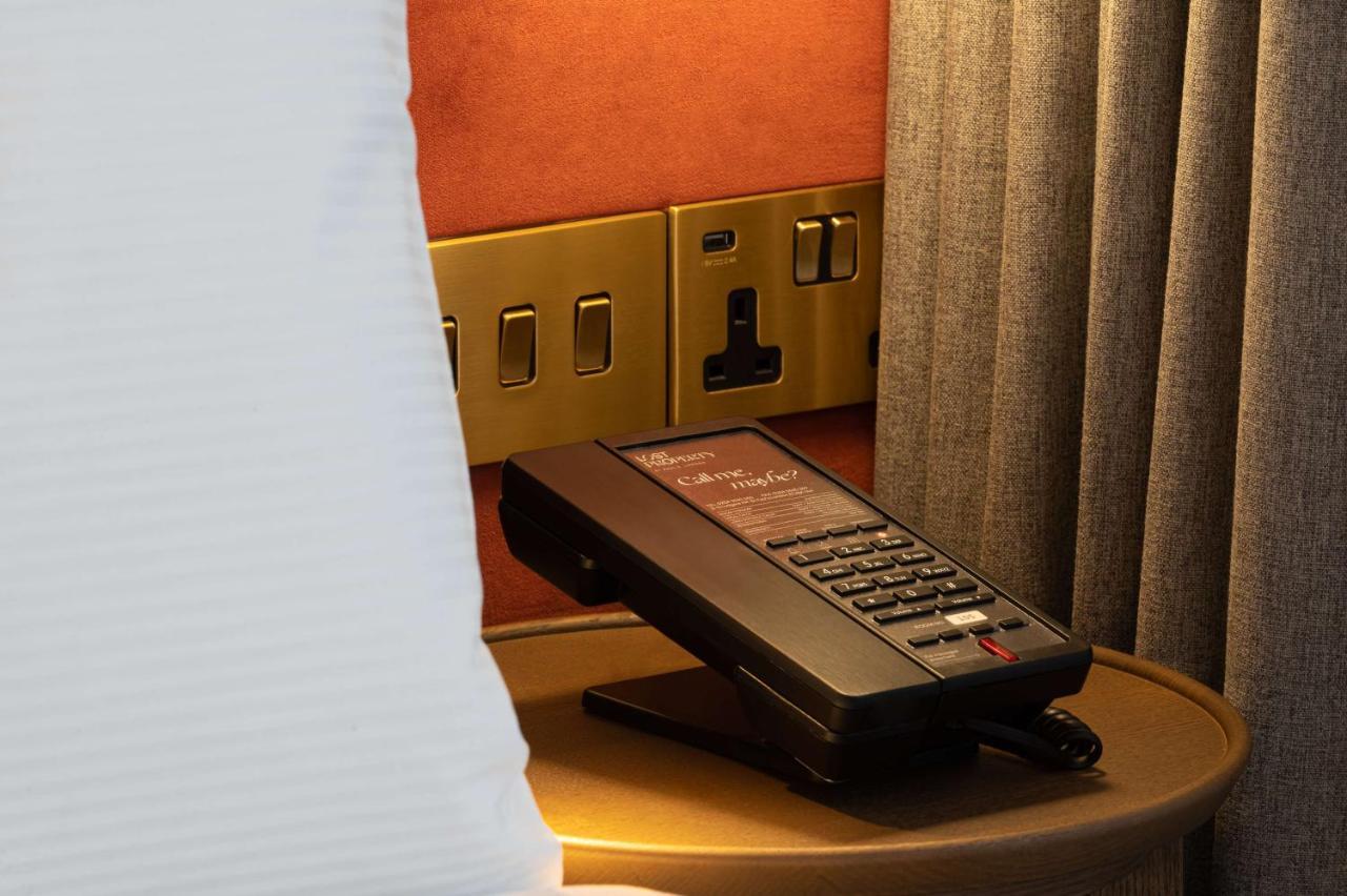Junior Suite,1557053128:JPEG
