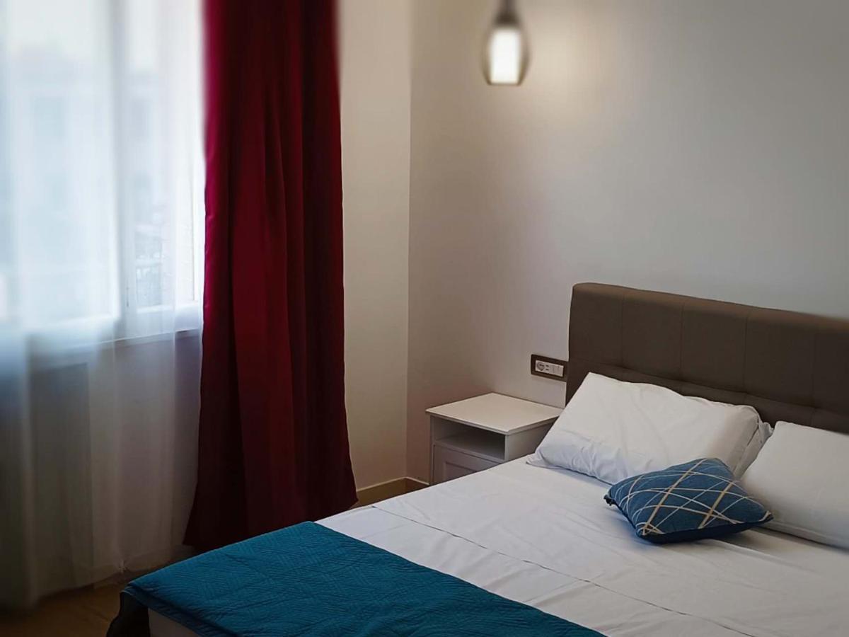 Double Room,1553378146:JPEG