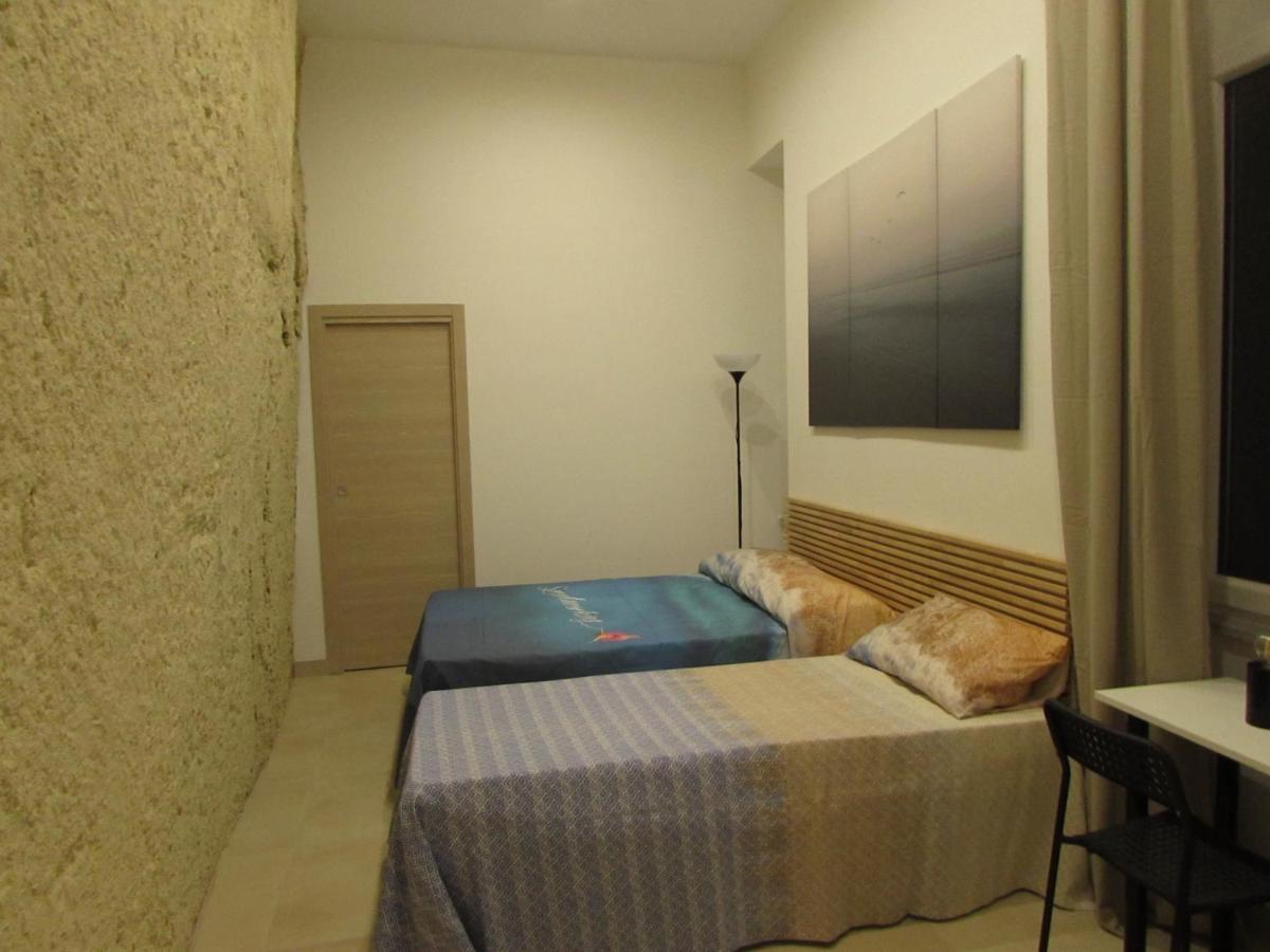 Triple Room with Private Bathroom,1470911426:JPEG
