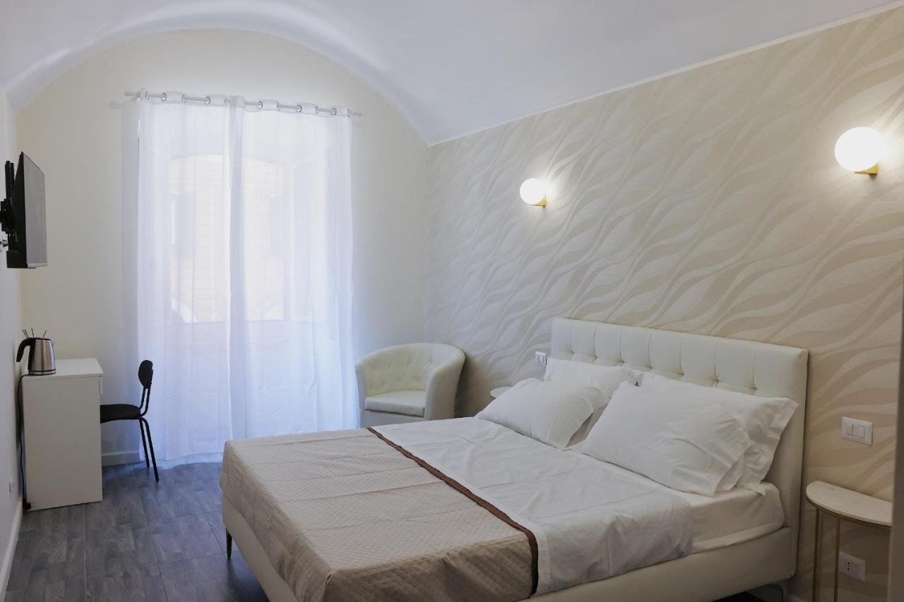 Double Room,1471716110:JPEG