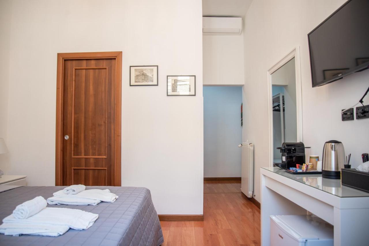 Camera Matrimoniale con Bagno Privato