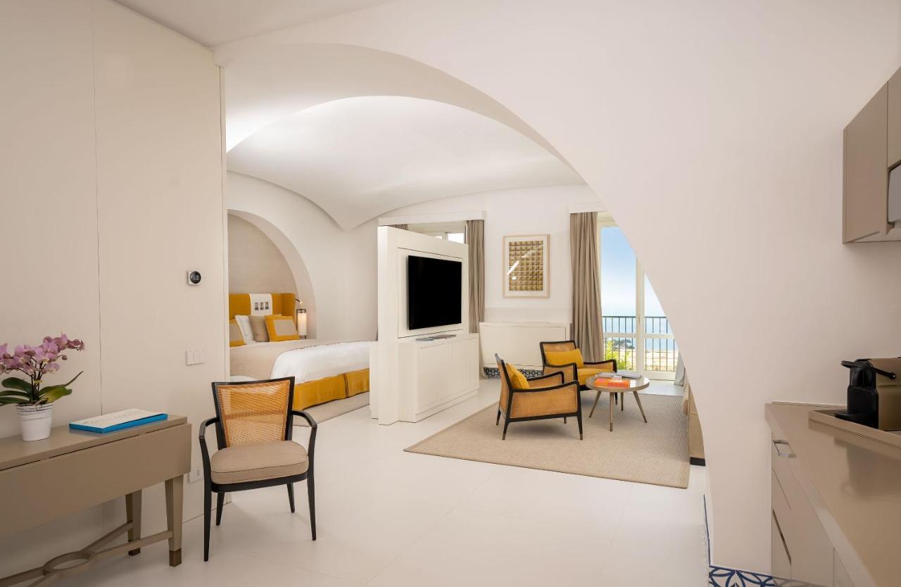 Deluxe Junior Suite
