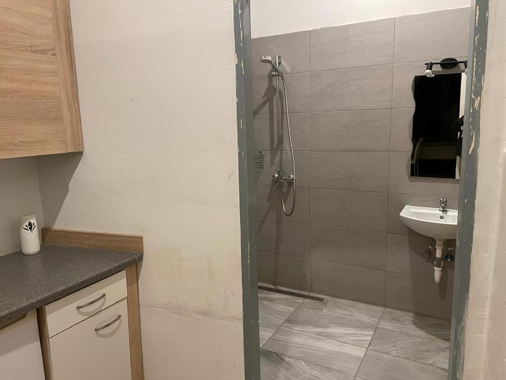 Budget Triple Room,1487688874:JPEG