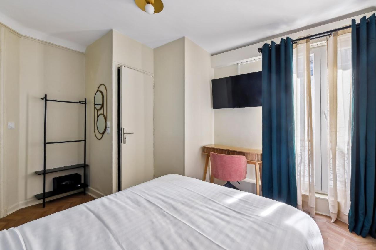 Small Double Room,1498474846:JPEG