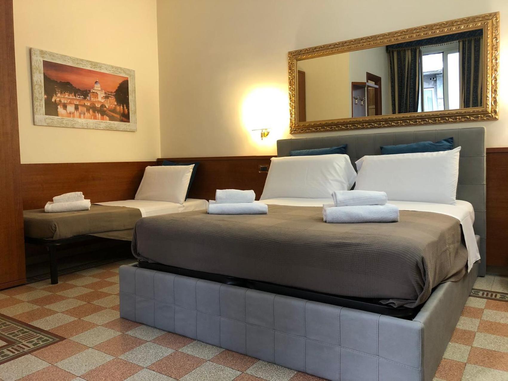 Triple Room with Private Bathroom,1501969570:JPEG