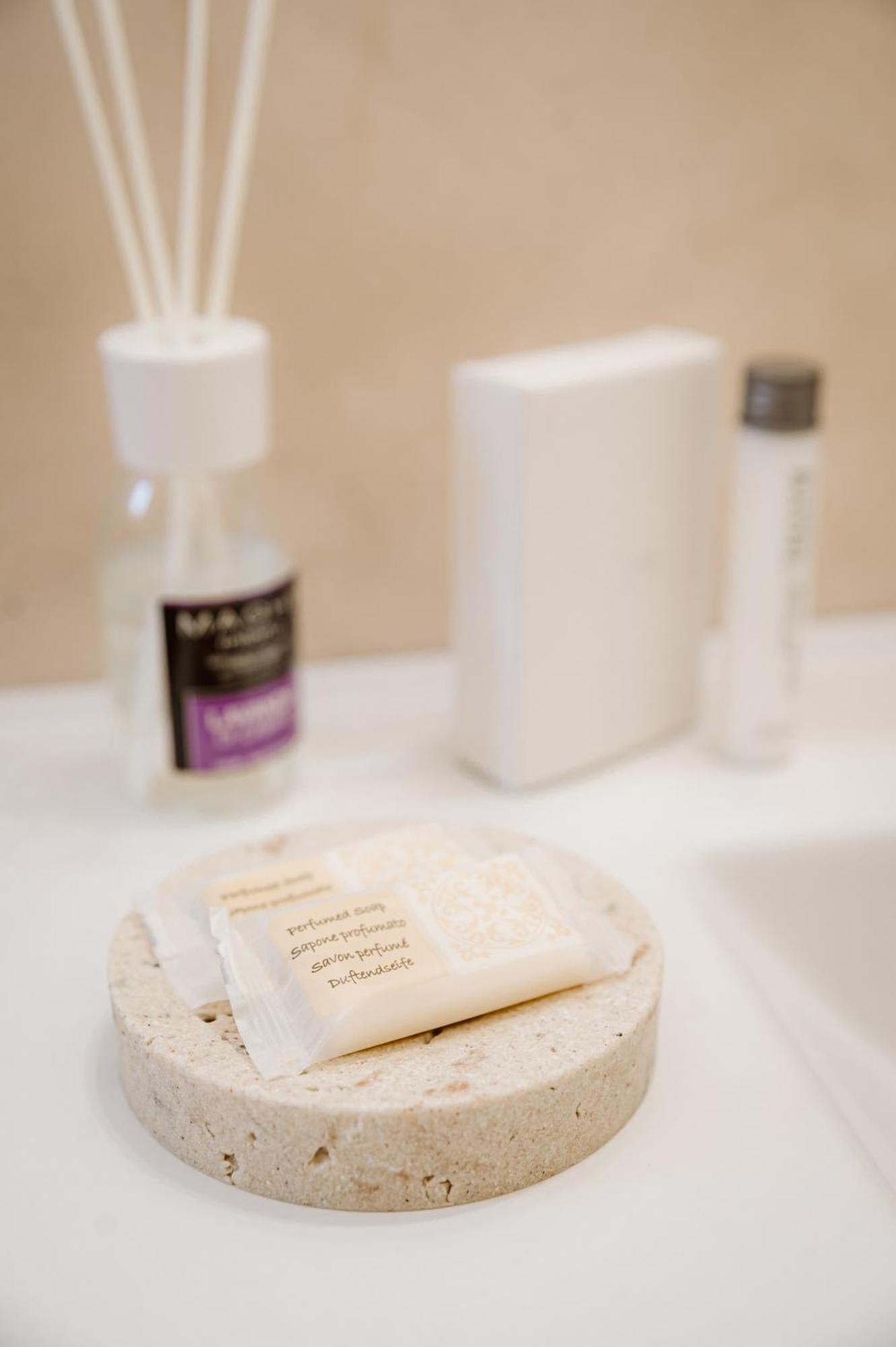 Economy Double Room,1508528596:JPEG