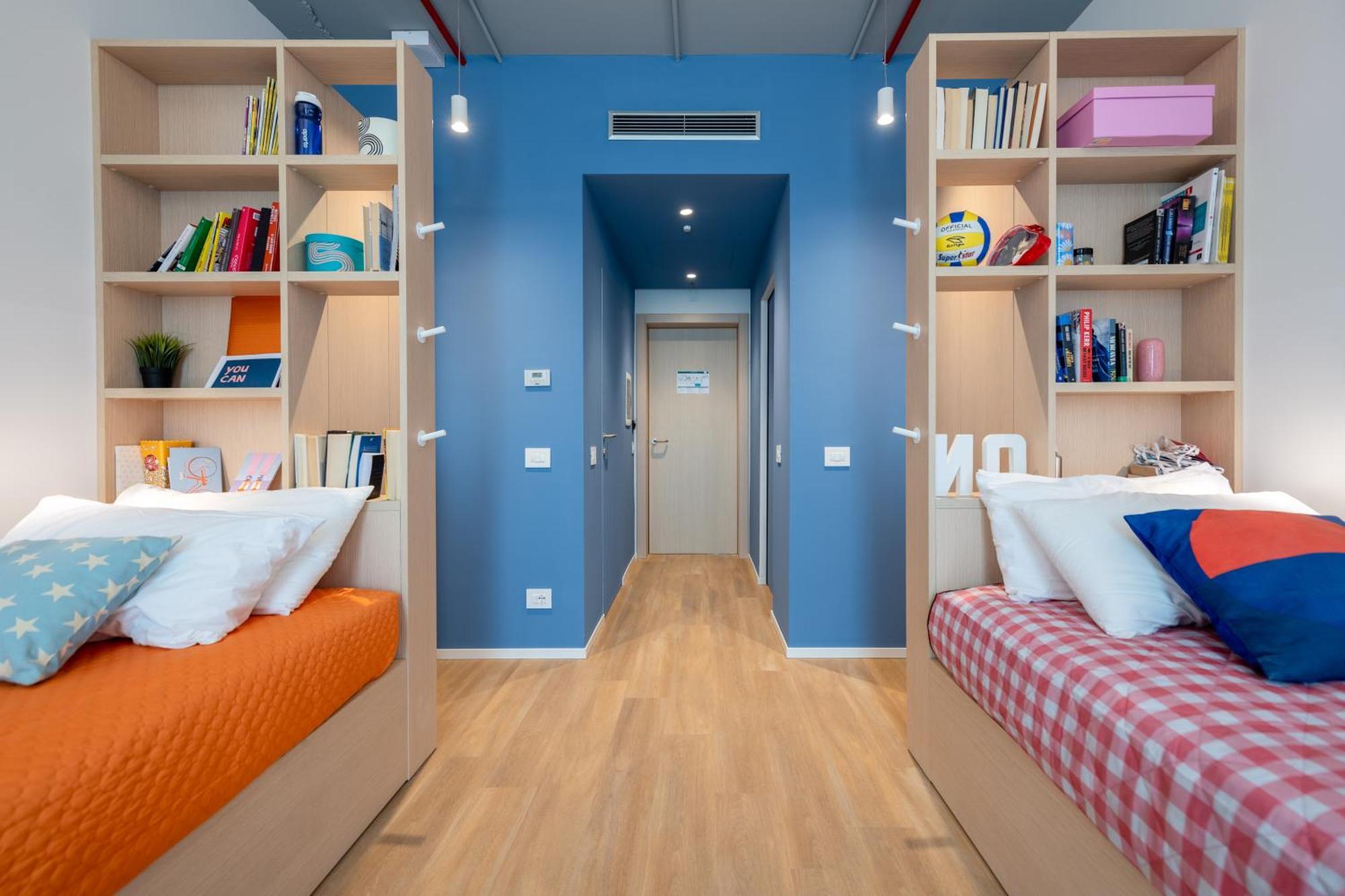 Twin Room,1591916586:JPEG