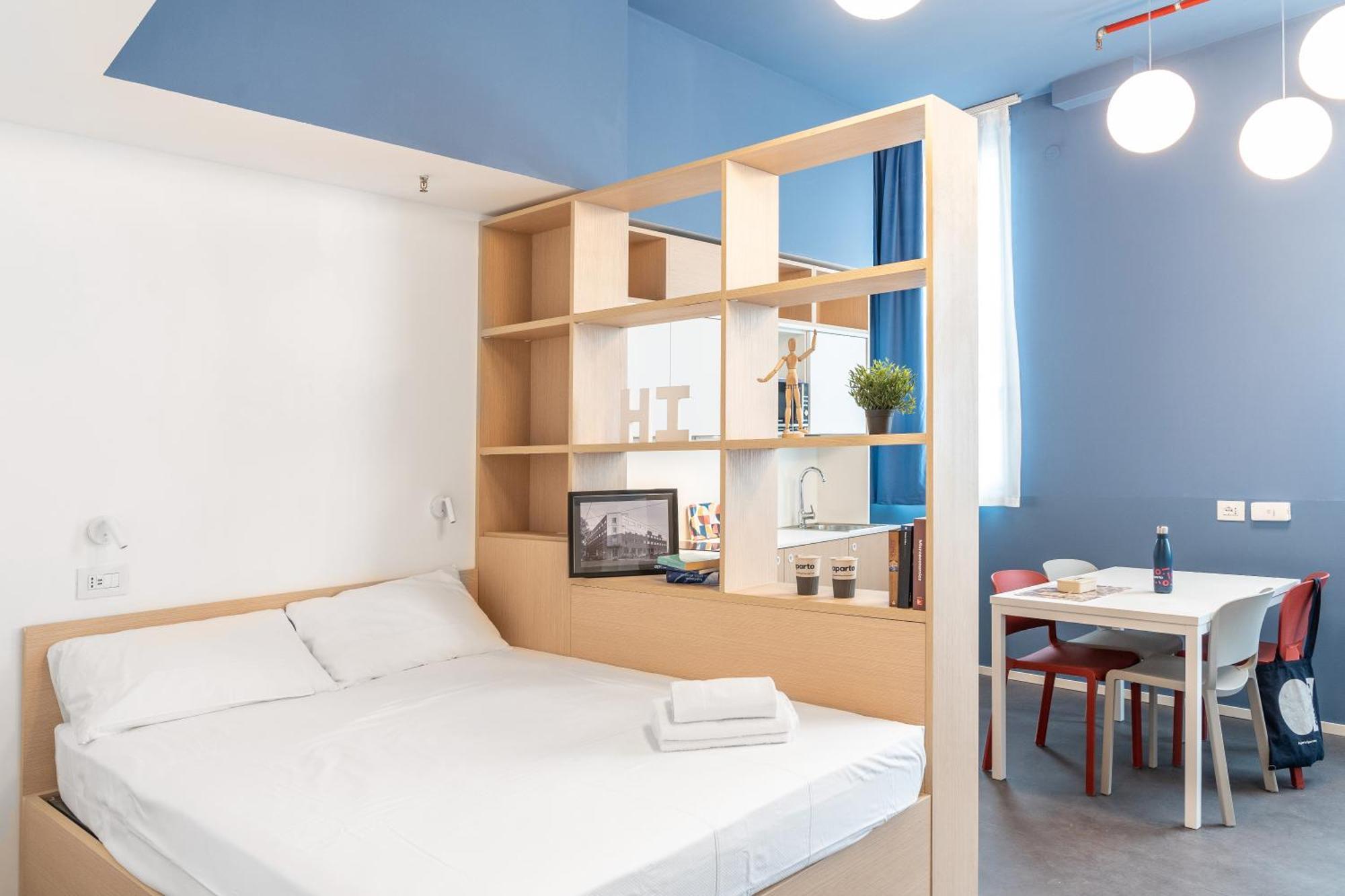 Deluxe Double Room,1591916586:JPEG